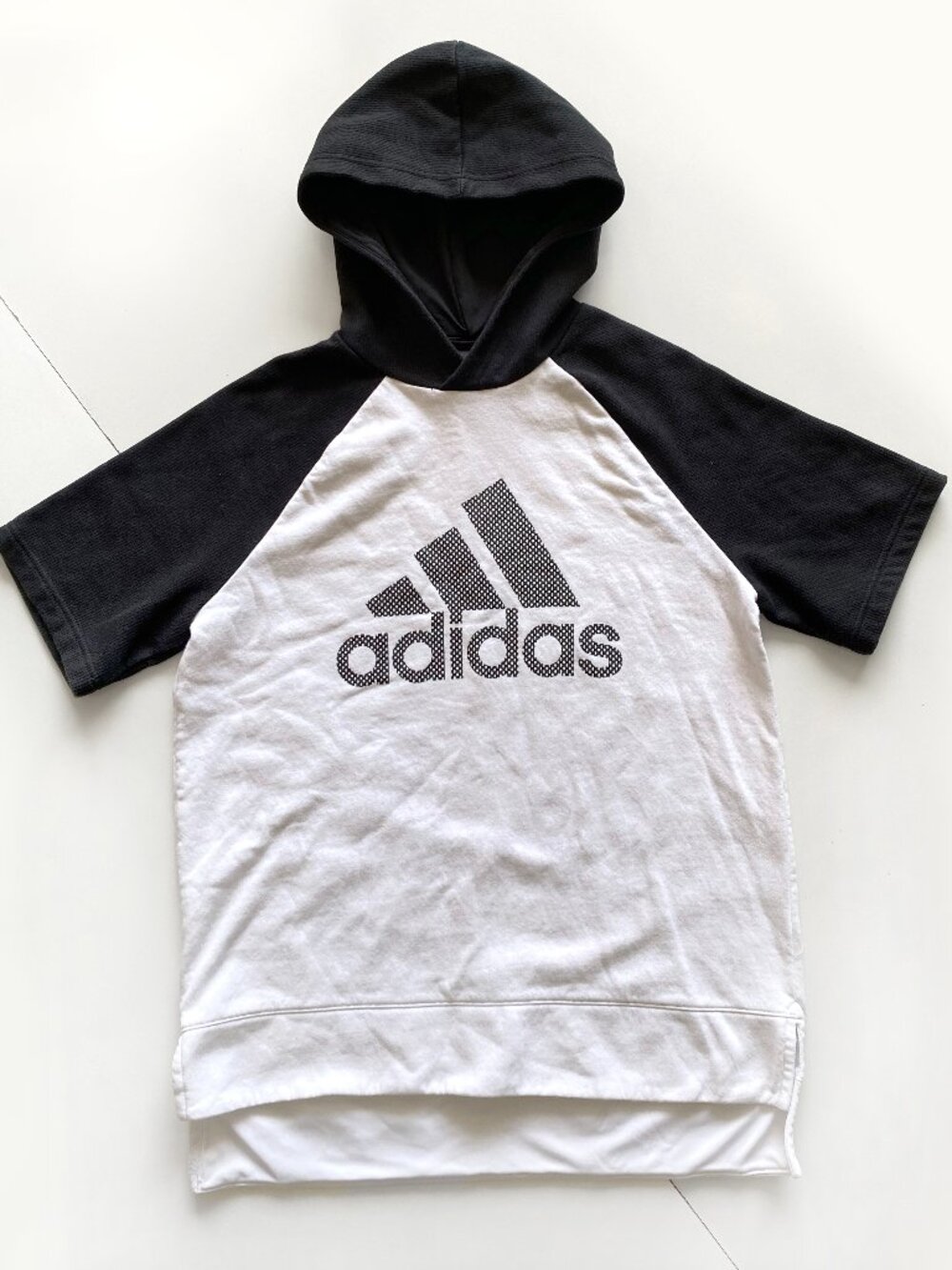 Adidas Hoodie Short Sleeve Sweatshirt Size M